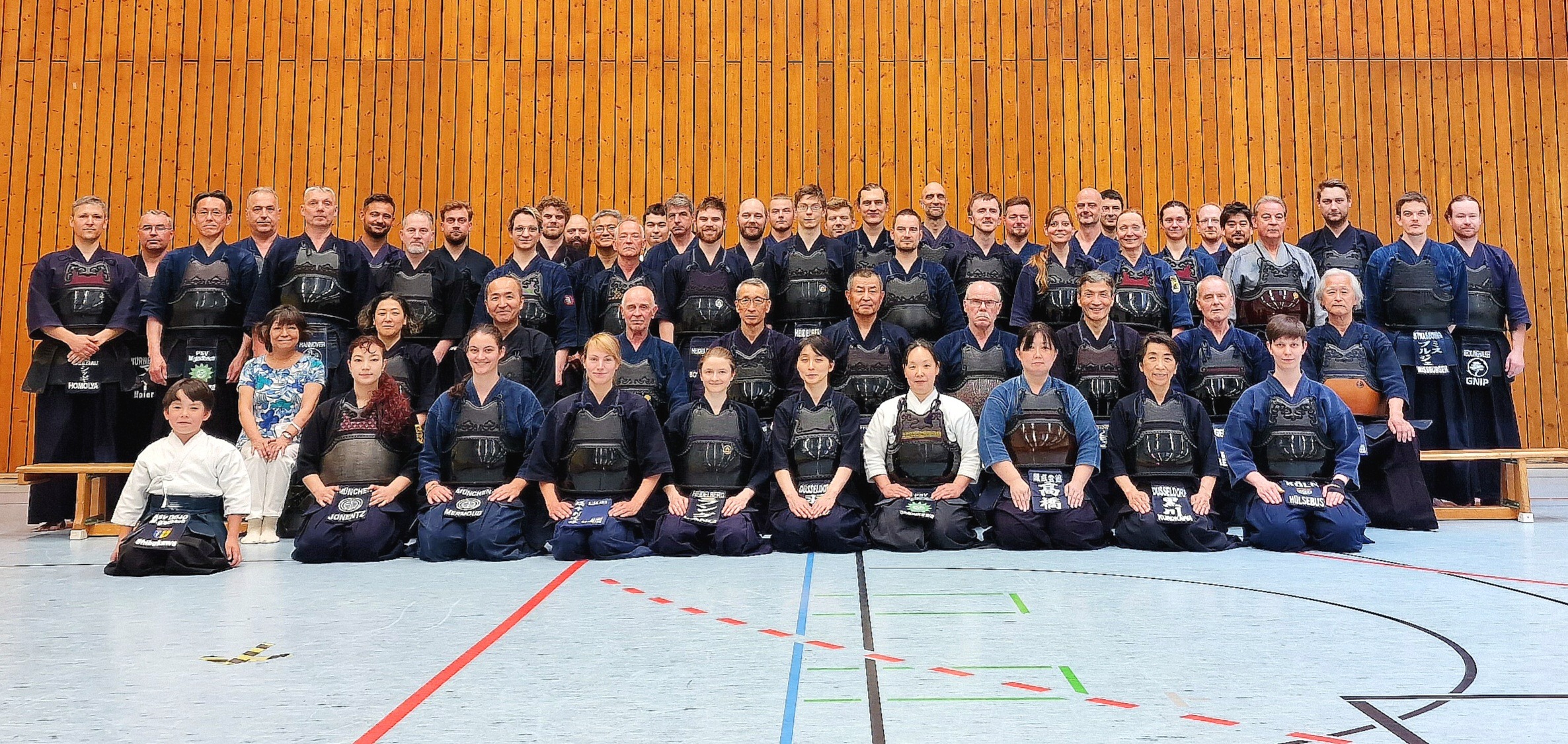 Gruppenfoto der Teilnehmenden beim Sommerlehrgang Steinbach 2023